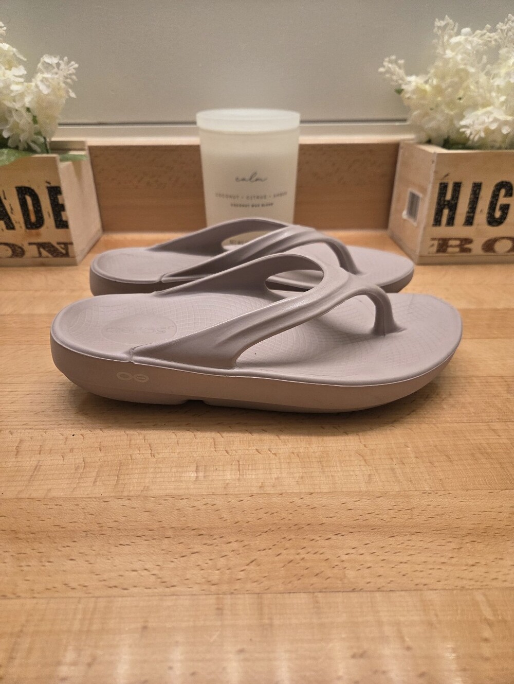 OOFOS OOlala Recovery Sandals Stardust Light Purple Women's Size 7